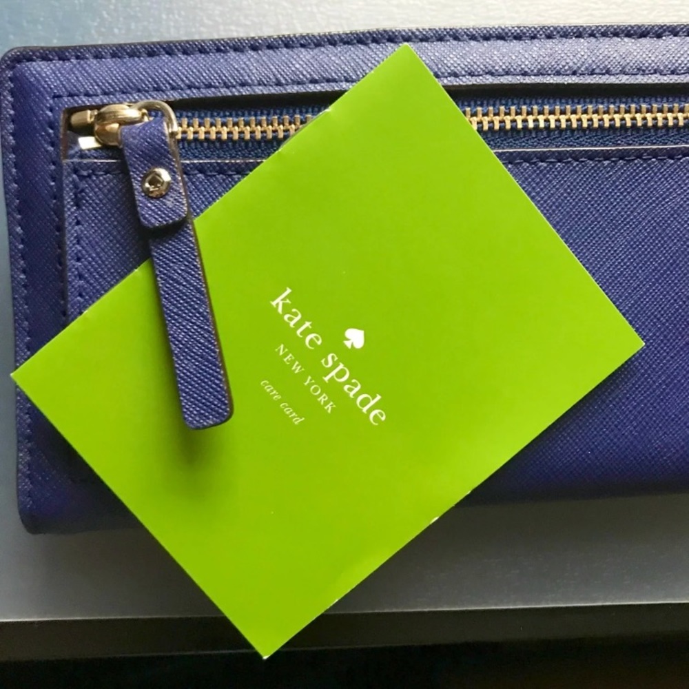 Kate Spade Long Wallet - Picture 4 of 4